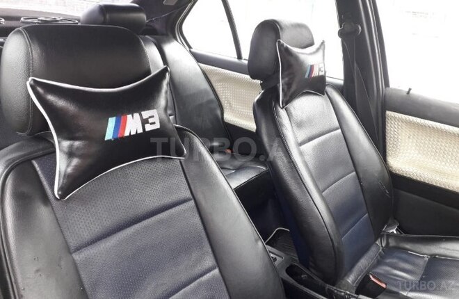 BMW 318 1991, 450,000 km - 1.8 l - Bakı