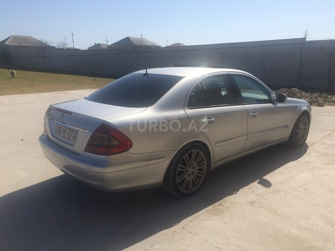 Mercedes E 270 2002, 324,000 km - 2.7 л - Bakı