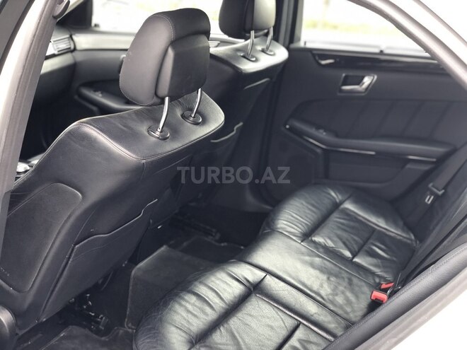 Mercedes E 220 2009, 220,000 km - 2.2 л - Bakı