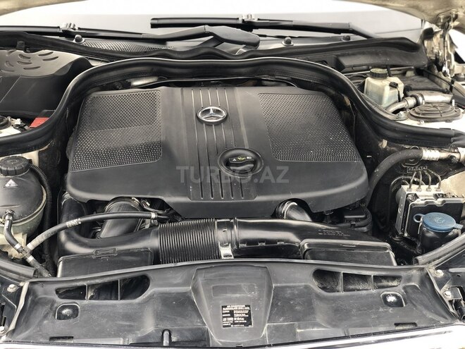 Mercedes E 220 2009, 220,000 km - 2.2 л - Bakı