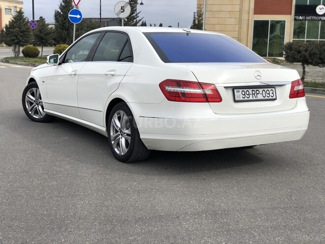 Mercedes E 220 2009, 220,000 km - 2.2 л - Bakı
