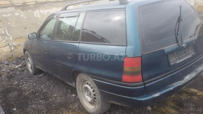 Opel Astra 1998, 45,000 km - 1.6 l - Bakı