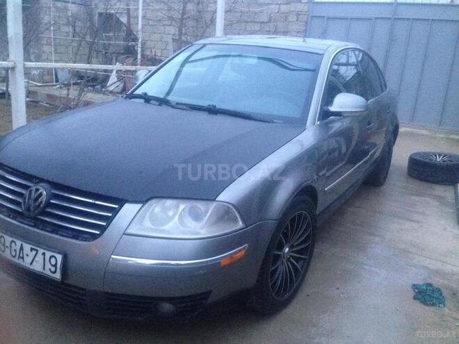 Volkswagen Passat 2004, 290,000 km - 1.8 l - Bakı
