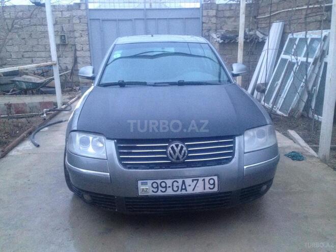Volkswagen Passat 2004, 290,000 km - 1.8 l - Bakı