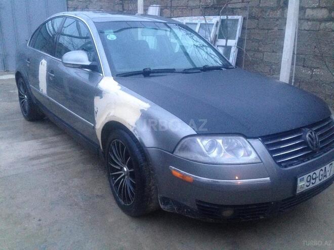 Volkswagen Passat 2004, 290,000 km - 1.8 l - Bakı