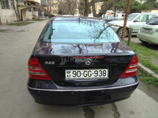 Mercedes C 320 2000, 256,000 km - 3.2 l - Bakı