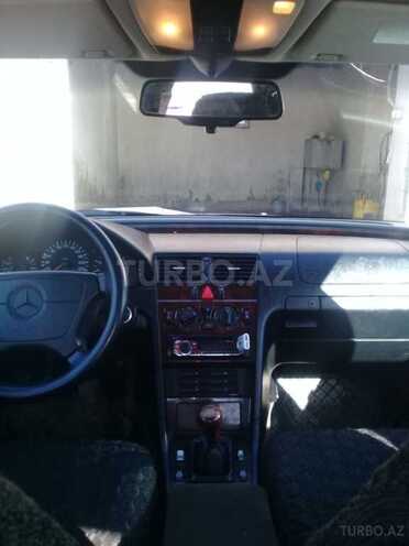 Mercedes C 200 1996, 430,000 km - 2.0 л - Qusar