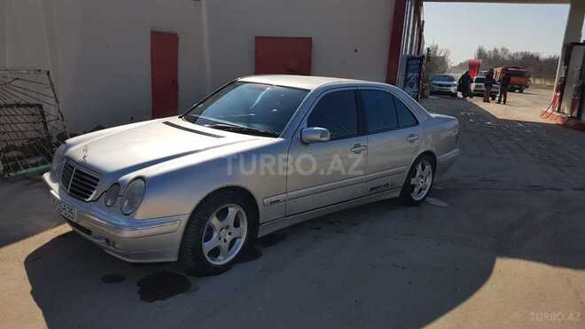 Mercedes E 240 2001, 280,000 km - 2.6 l - Sumqayıt