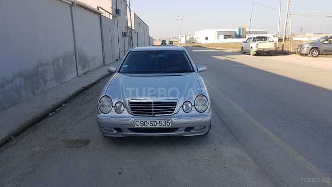 Mercedes E 240 2001, 280,000 km - 2.6 l - Sumqayıt