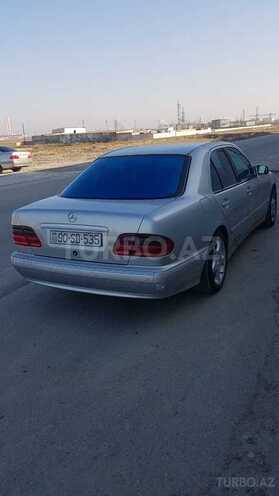 Mercedes E 240 2001, 280,000 km - 2.6 l - Sumqayıt
