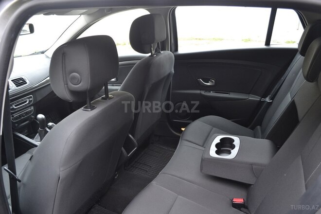 Renault Megane 2011, 189,900 km - 1.5 l - Bakı