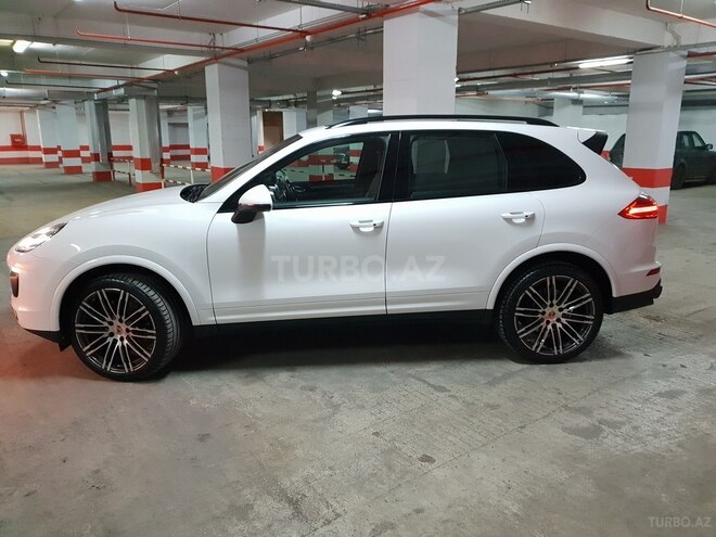Porsche Cayenne 2018, 7,600 km - 3.6 l - Bakı