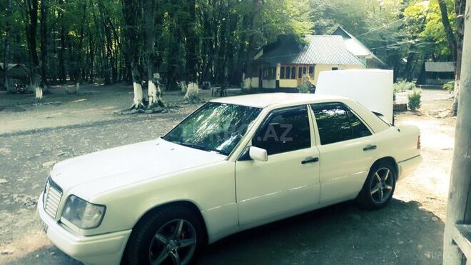 Mercedes E 200 1994, 400,000 km - 0.2 л - Bakı
