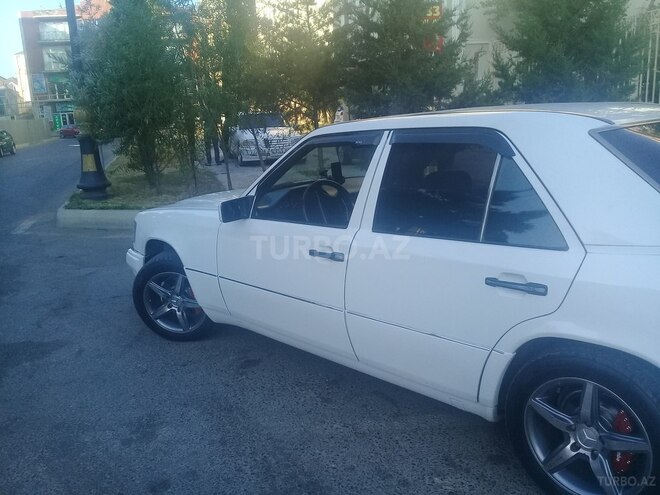 Mercedes E 200 1994, 400,000 km - 0.2 л - Bakı