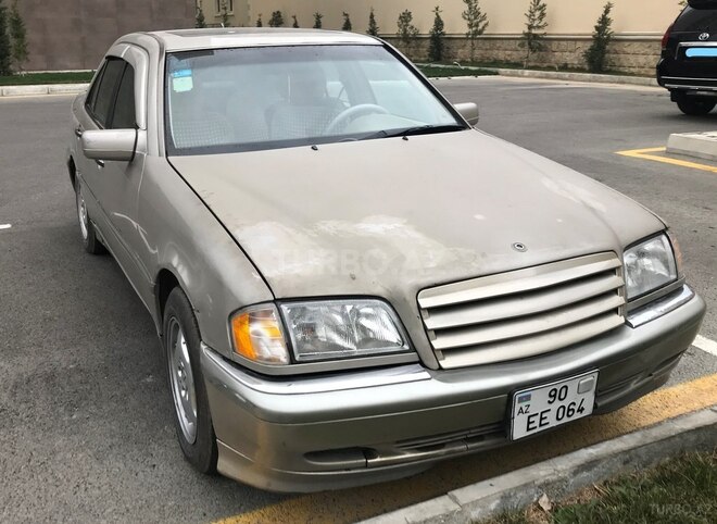 Mercedes C 230 1997, 283,000 km - 2.3 л - Bakı