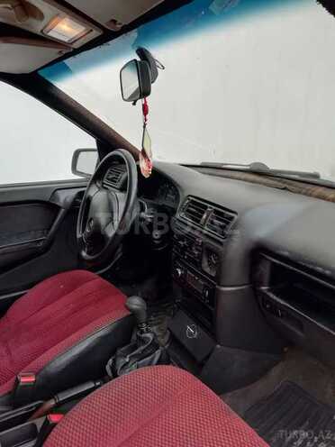 Opel Vectra 1992, 400,000 km - 1.6 л - Bakı