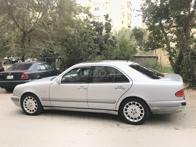 Mercedes E 230 1997, 292,000 km - 2.3 л - Bakı