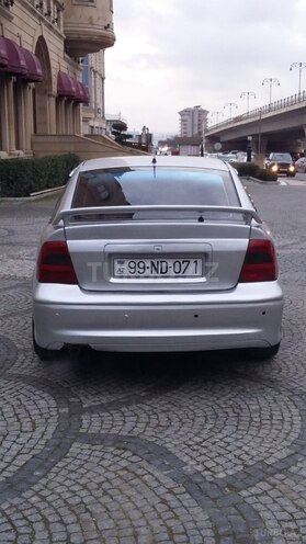 Opel Vectra 2000, 350,000 km - 1.8 l - Bakı