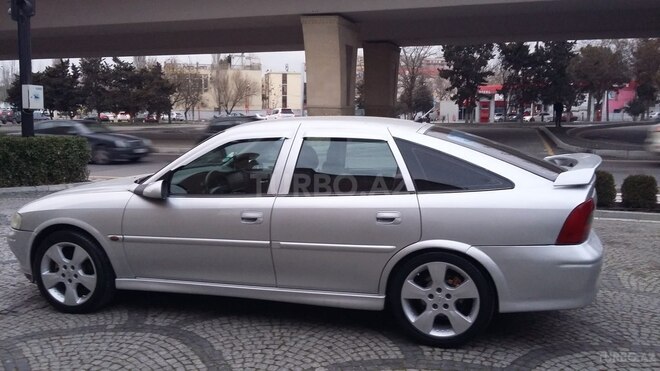 Opel Vectra 2000, 350,000 km - 1.8 l - Bakı