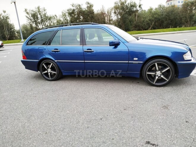 Mercedes C 200 2000, 215,200 km - 2.0 l - Bakı