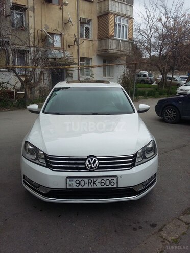 Volkswagen Passat 2011, 151,000 km - 1.8 л - Bakı