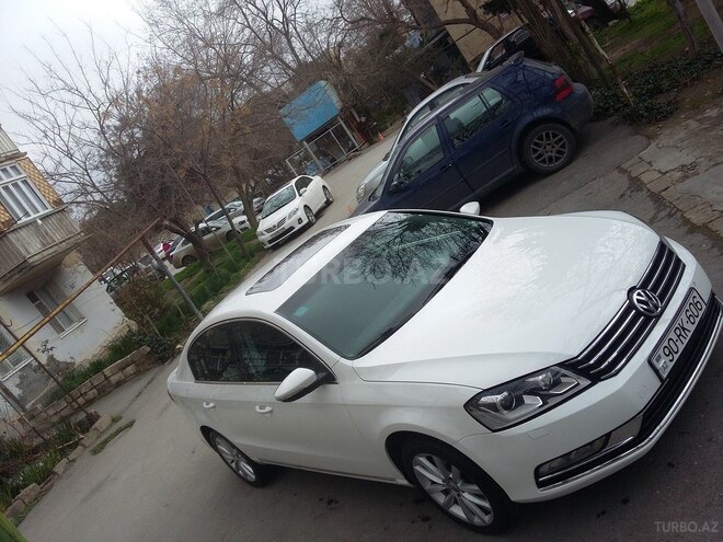 Volkswagen Passat 2011, 151,000 km - 1.8 л - Bakı