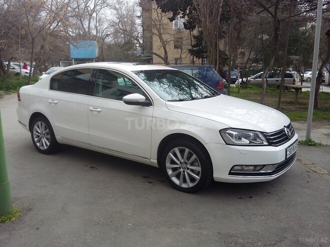 Volkswagen Passat 2011, 151,000 km - 1.8 л - Bakı