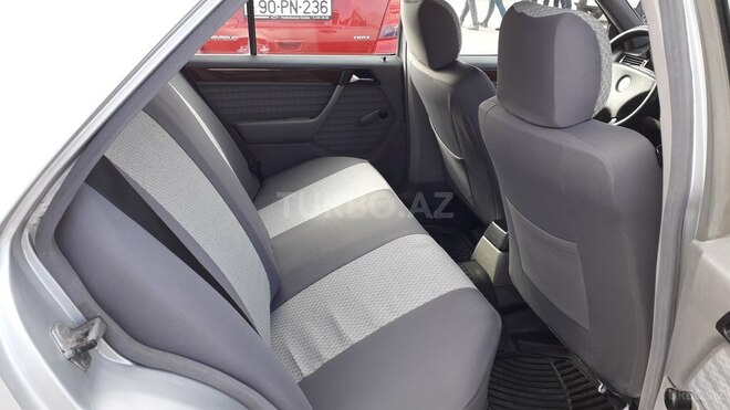 Mercedes E 230 1991, 293,000 km - 2.3 l - Bakı