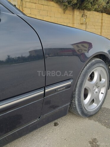 Mercedes E 240 2000, 124,518 km - 2.4 л - Sumqayıt