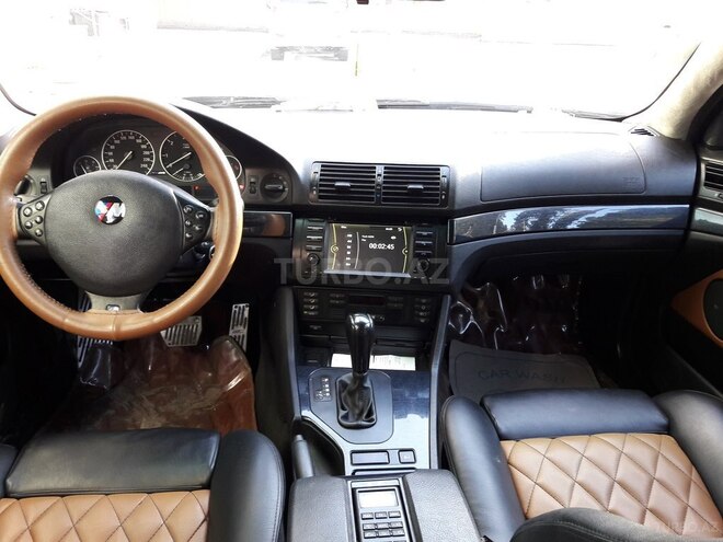 BMW 525 2000, 233,000 km - 2.5 l - Tovuz