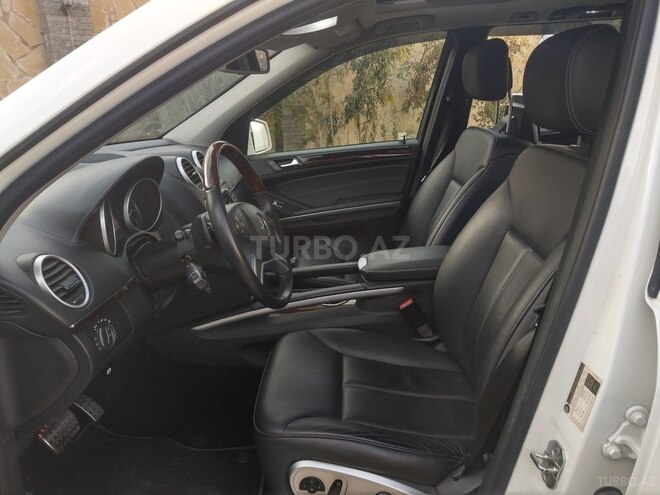Mercedes GL 450 2011, 135,000 km - 4.7 л - Bakı