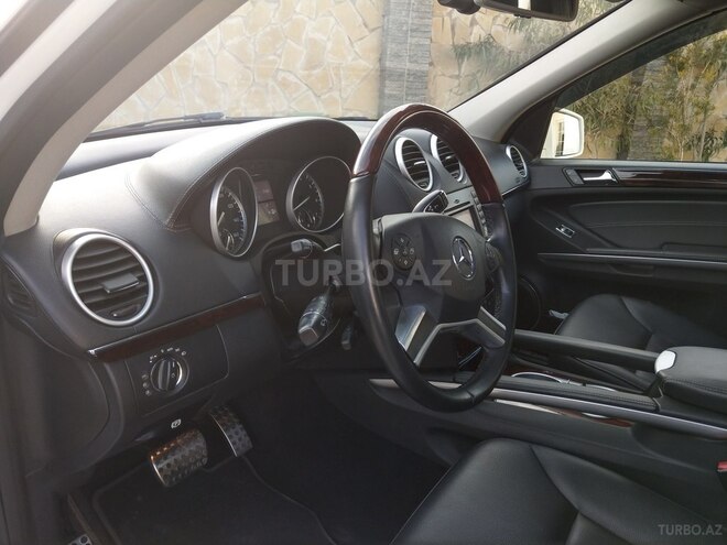 Mercedes GL 450 2011, 135,000 km - 4.7 л - Bakı