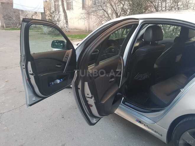 BMW 525 2005, 267,000 km - 2.5 l - Sumqayıt