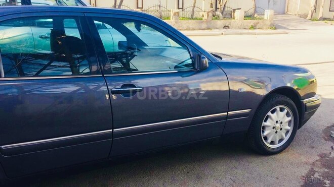 Mercedes E 200 1996, 389,000 km - 2.0 l - Bakı