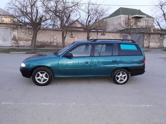 Opel Astra 1994, 554,000 km - 1.6 л - Sumqayıt