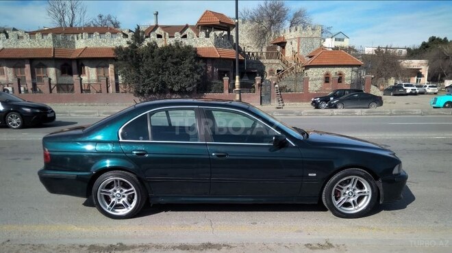 BMW 528 1999, 272,000 km - 2.8 л - Bakı