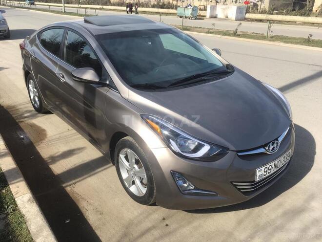 Hyundai Elantra 2015, 70,000 km - 1.8 l - Sumqayıt