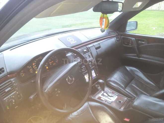 Mercedes E 230 1996, 250,000 km - 2.3 l - Masallı