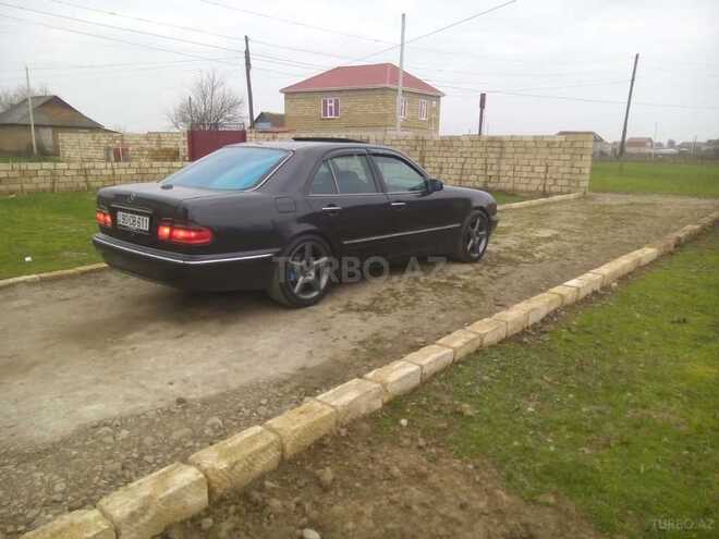 Mercedes E 230 1996, 250,000 km - 2.3 l - Masallı
