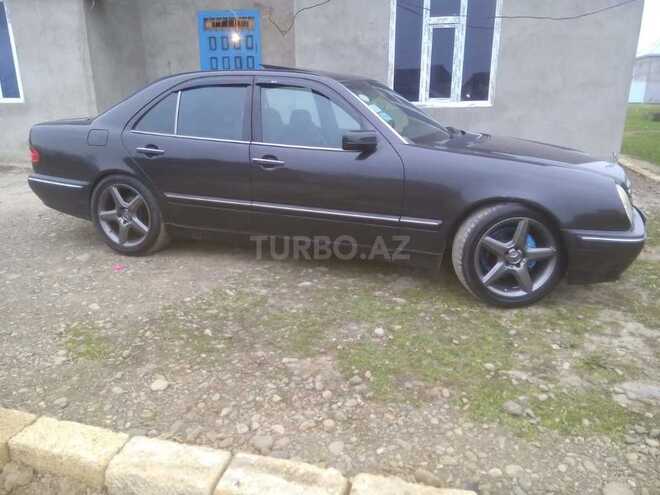 Mercedes E 230 1996, 250,000 km - 2.3 l - Masallı