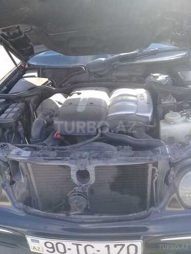 Mercedes E 220 2000, 399,523 km - 2.2 l - Bakı