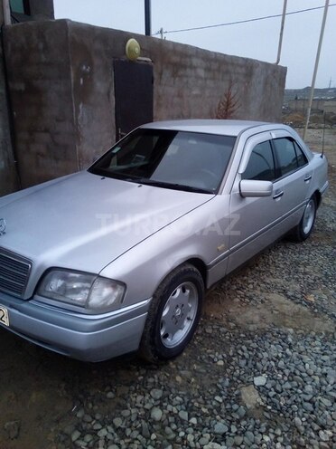 Mercedes C 220 1994, 520,000 km - 2.2 l - Bakı