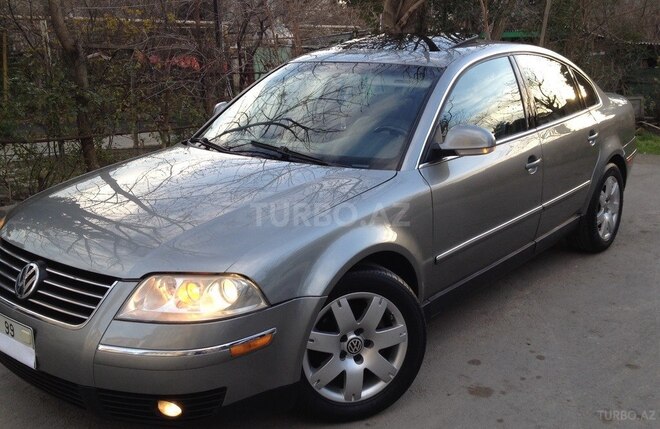 Volkswagen Passat 2004, 243,500 km - 1.8 л - Bakı