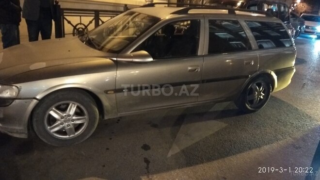 Opel Vectra 1997, 400,000 km - 2.0 л - Bakı