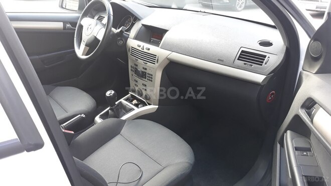 Opel Astra 2007, 167,000 km - 1.4 l - Bakı