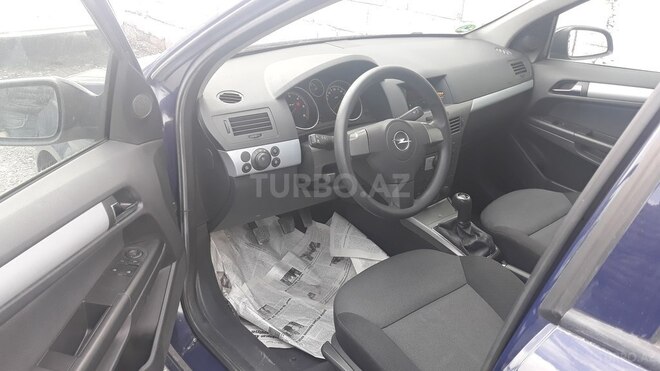 Opel Astra 2006, 158,000 km - 1.3 l - Bakı