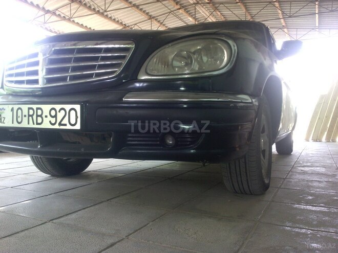 GAZ 31105 2005, 110,000 km - 2.3 l - Salyan