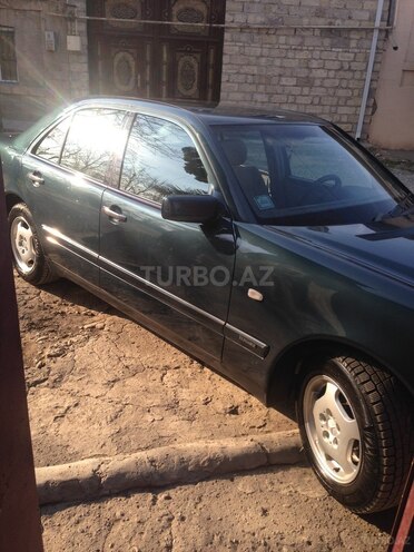 Mercedes E 220 1999, 370,000 km - 2.2 l - Gəncə