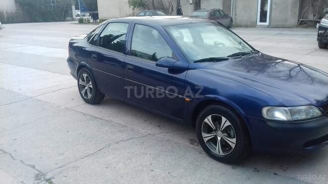 Opel Vectra 1998, 297,000 km - 1.6 l - Sumqayıt