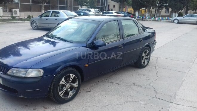 Opel Vectra 1998, 297,000 km - 1.6 l - Sumqayıt
